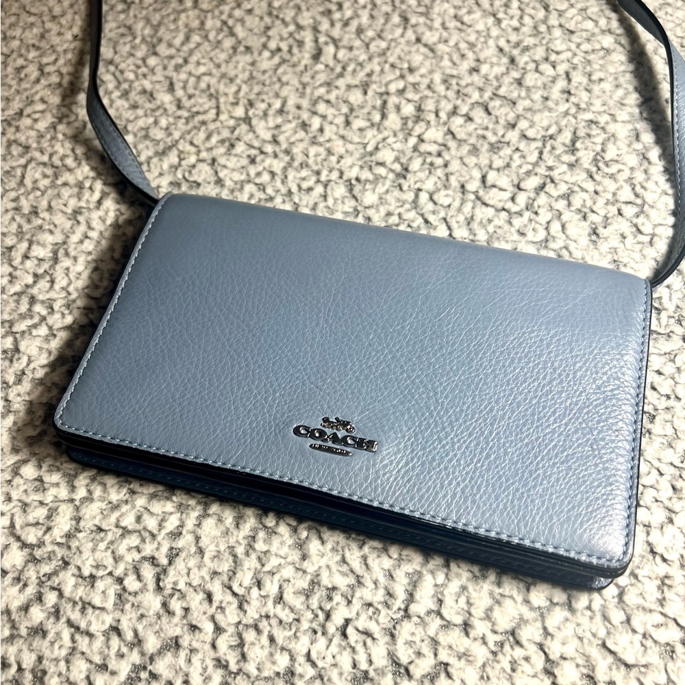 Baby Blue Coach Purse Crossbody / Wallet